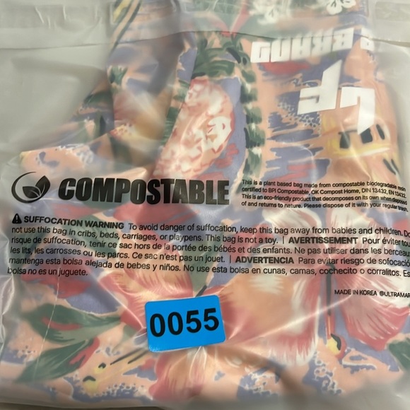 NWT LF The Brand | Hawaiian Button Down Crop‎ Top | Pink/Green | Size XS - Picture 12 of 12